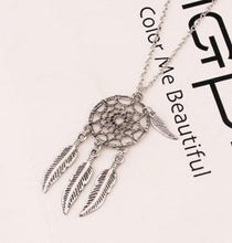 Load image into Gallery viewer, European And American Fashion Dreamcatcher Feather Necklace Pendant Jewelry Wholesale A Clavicle Temperament Woman A Gift