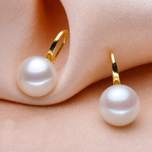 Load image into Gallery viewer, Free Shipping Hot Sale Fashion Pearl Stud Earrings New Natural 9-10mm White Freshwater Pearl Earrings for wedding jewelry gift