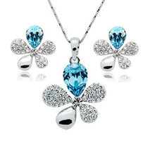 Load image into Gallery viewer, Crystal Jewelry Set Crystal full drill five artificial grass leaf pendant + earrings piece suit -132