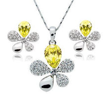 Load image into Gallery viewer, Crystal Jewelry Set Crystal full drill five artificial grass leaf pendant + earrings piece suit -132