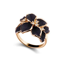 Load image into Gallery viewer, QCOOLJLY Hotting Sale Jewelry Ring With Rose Gold Color Austrian Crystal Black Enamel Flower Wedding Rings For Women
