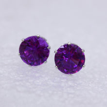 Load image into Gallery viewer, 2018 new fashion brand jewelry crystal stud earrings for women tiny simple crown earrings Christmas gift