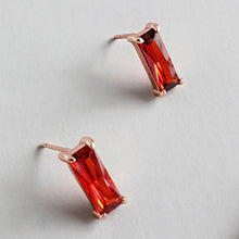 Load image into Gallery viewer, S925 Sterling Silver Simple Red Square Zircon Earrings Short Clavicle Necklace Chain Decoration